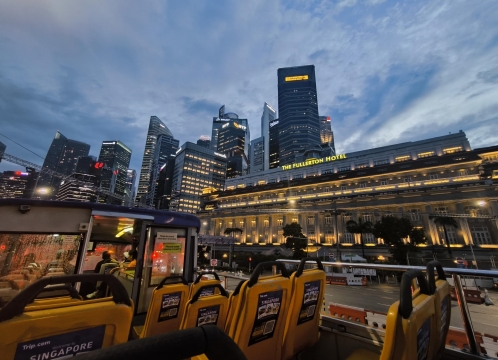 オープントップバス